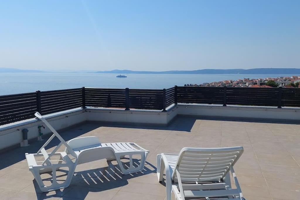 Apartment Vista Oasis With Pool And Terrace トロギール エクステリア 写真